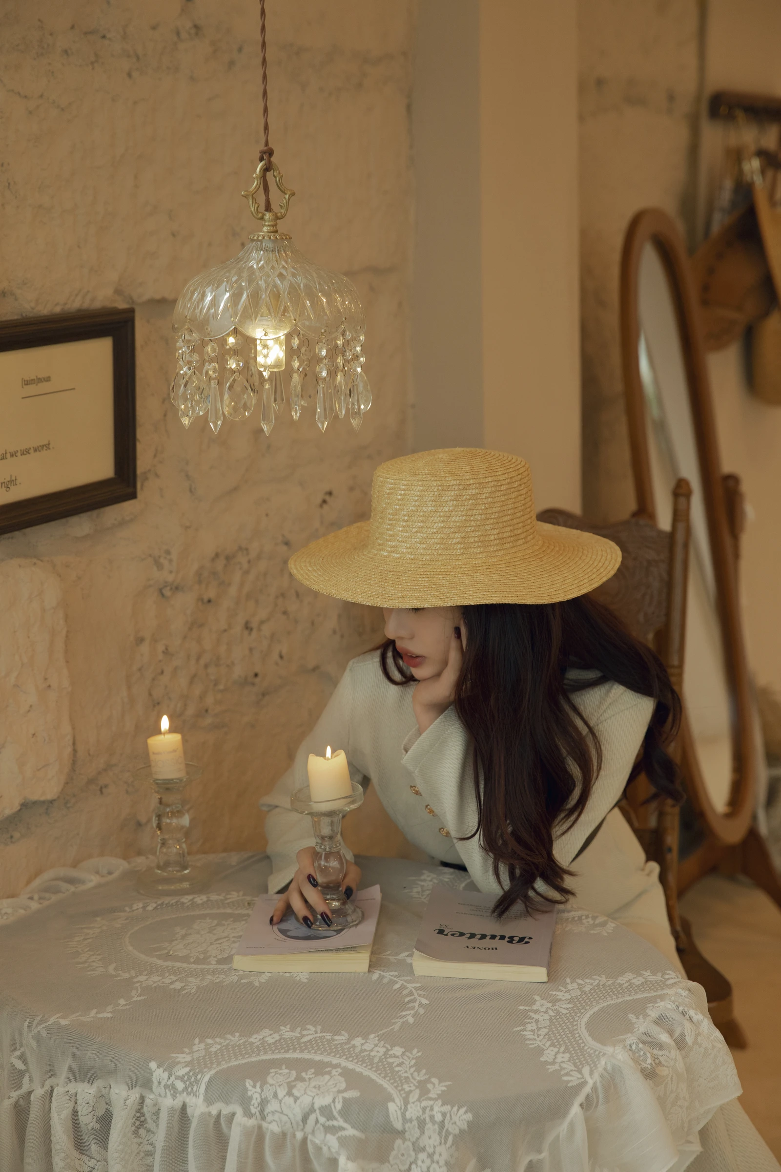 [YITUYU]艺图语-2024.10.18-Jours-en-France-Chenaling_CL-[27P-482MB]-18.webp